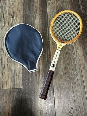 SPALDING Poncho Gonzales signature championship model tennis racket & cover VTG